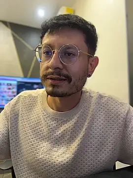 andrewlopezz's Webcam Show