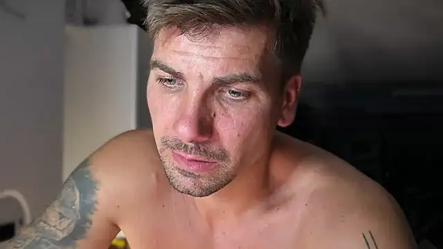 str8boyx – Kamerová šou