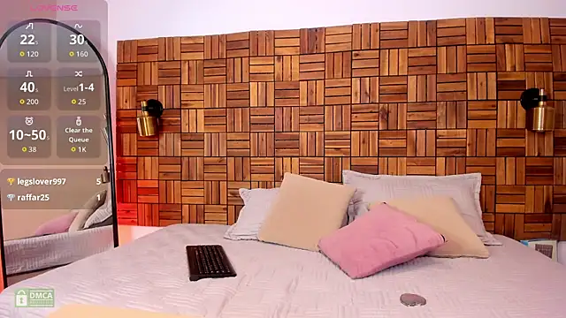 Chat +18 de madydoll_ ao vivo