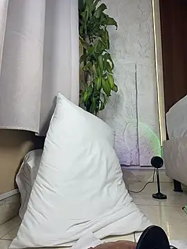 KattyManson 现场XXX聊天