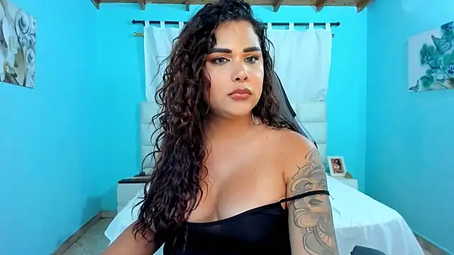 Chat +18 de shadia-orozco ao vivo