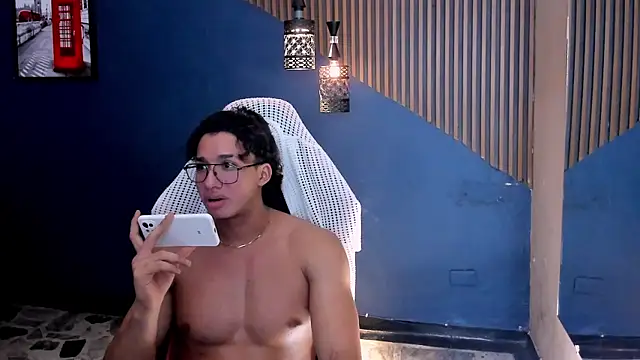 Axxel_Muscle Live XXX-Chat