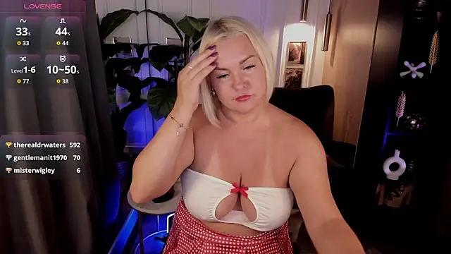 Živý XXX chat YolandaKiss