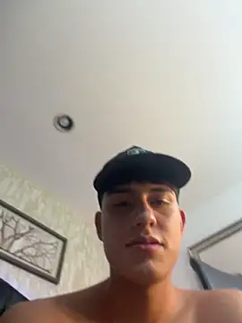 Lander_Cruz 라이브 XXX 채팅