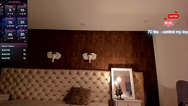 צ'אט XXX בשידור חי של MeganLorensx
