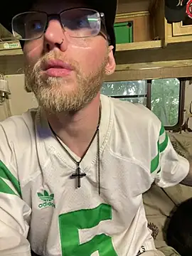 Chat +18 de Silusgrai ao vivo