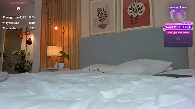AlannaRussell_'s Live XXX Chat