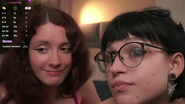 צ'אט XXX בשידור חי של TeaseDealer