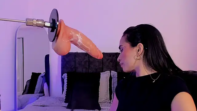 Taylormaxwell Adlı Modelin Canlı XXX Sohbeti