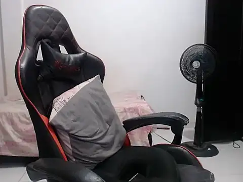 Czat XXX na żywo – Adriana_0312
