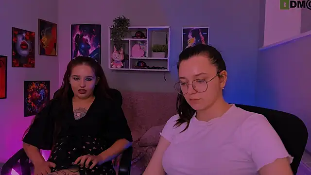 nymira Live XXX Chat