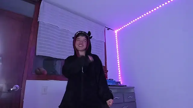 Kody_Royale Adlı Modelin Canlı XXX Sohbeti
