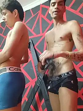 Chat +18 de Limitless_boy ao vivo