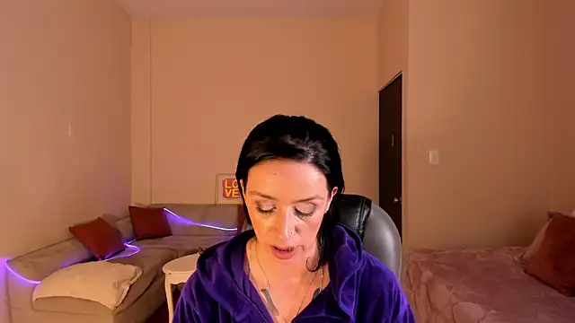 Kristen_Garner's Live XXX Chat