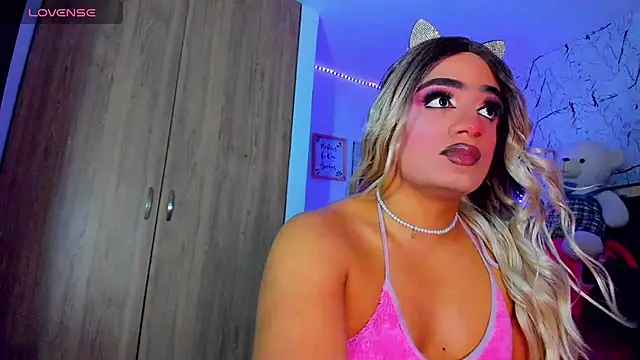 Amber_bigdick22のライブXXXチャット