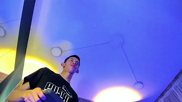Онлайн чат XXX Ander_cooper1
