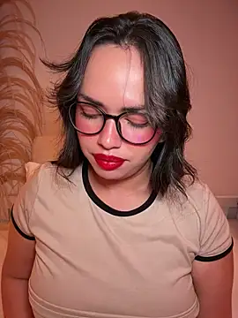 Czat XXX na żywo – andra_rose