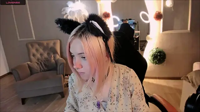 Živý XXX chat Miiu_miiu