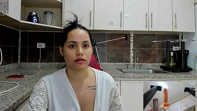 XXX chat uživo modela Katy_Jhomson