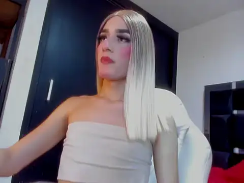 แชท XXX สดของ Miranda_bigcock3
