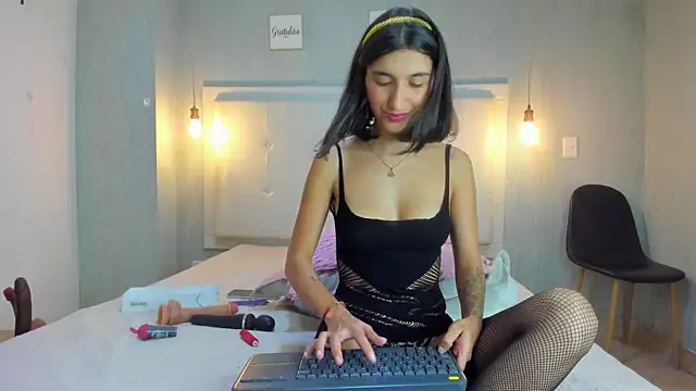Suxan_fox's Live XXX Chat