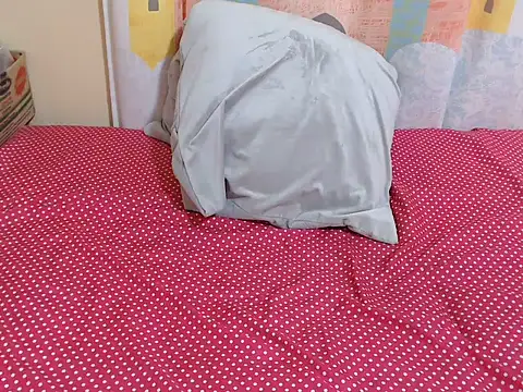 XXX chat uživo modela zeina_gen