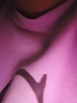 Elinaax Chat XXX live