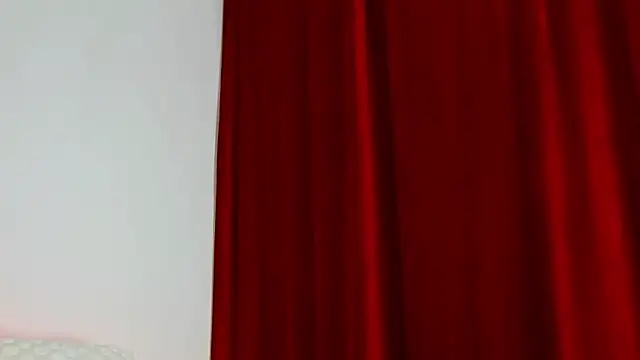 Онлайн чат XXX Tracyix