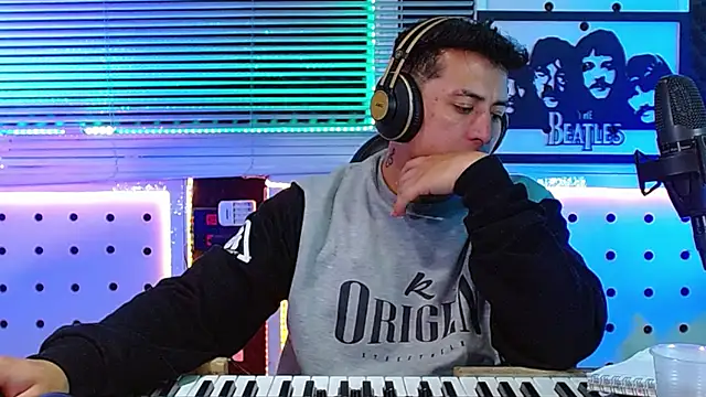 Godofcumxxx Adlı Modelin Canlı XXX Sohbeti