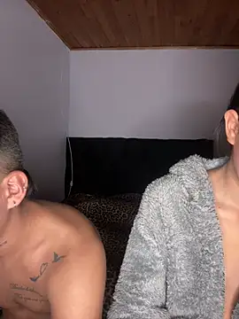 couple_blinki's Live XXX Chat