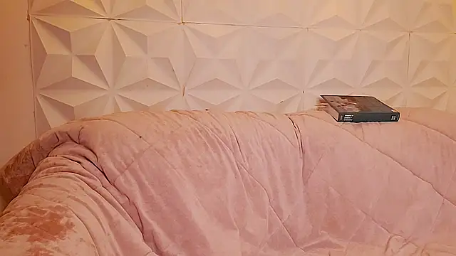 Онлайн чат XXX Satyn_doll