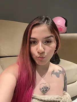 Chat XXX ao vivo de bella_mush