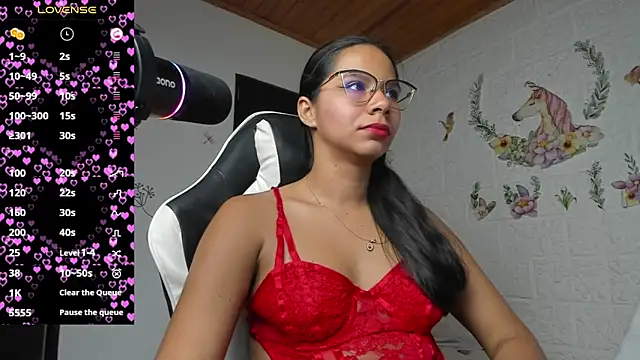alisson_hoffman05's Live XXX Chat