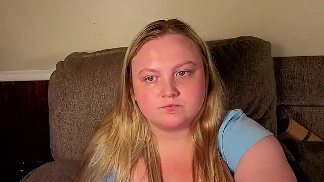 Chatroom XXX en direct de PhatAssBlond