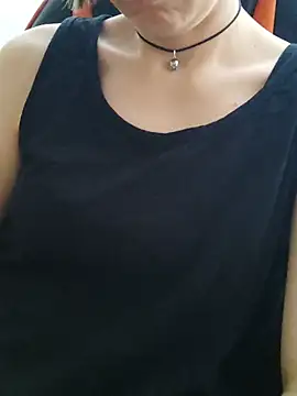 Chatroom XXX en direct de Aashikalaa