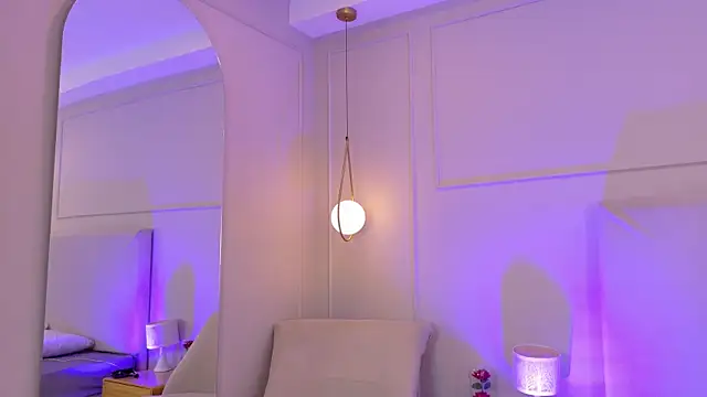 ZoeyPetit's Live XXX Chat