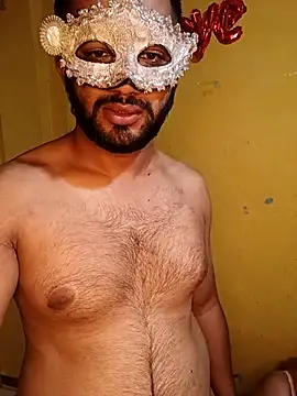 Crushme_cpl লাইভ XXX চ্যাট