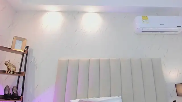 Онлайн чат XXX ViolettaRousee_