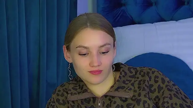 Онлайн чат XXX StacyEvances