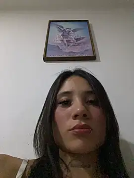 Онлайн чат XXX Miah_Carter