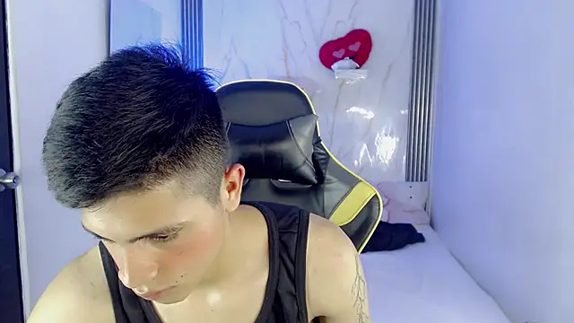 Ascii_one Chat XXX live