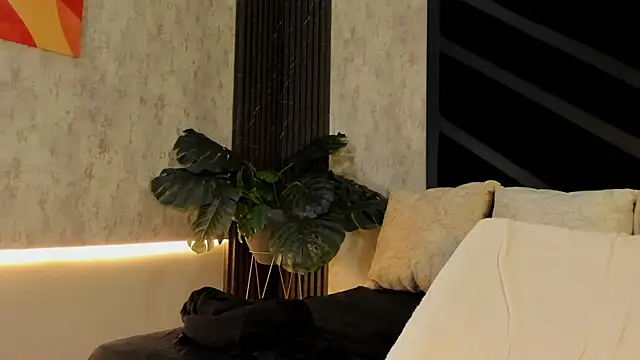 Jacob_Benelli Adlı Modelin Canlı XXX Sohbeti