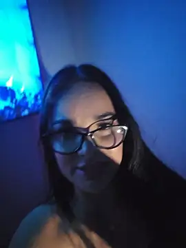 CataleyaRusso's Live XXX Chat