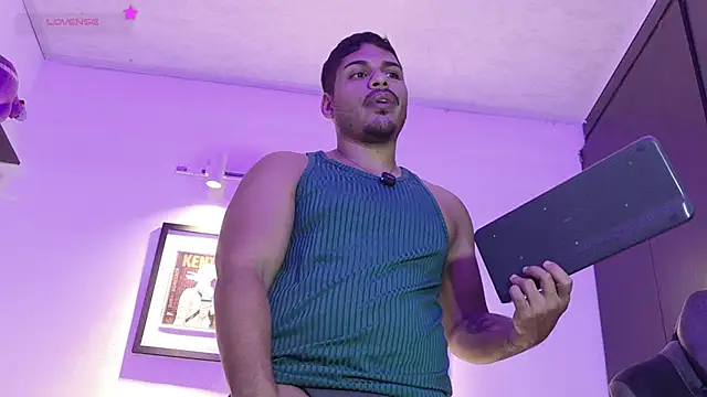 starguy_28 Live XXX-Chat