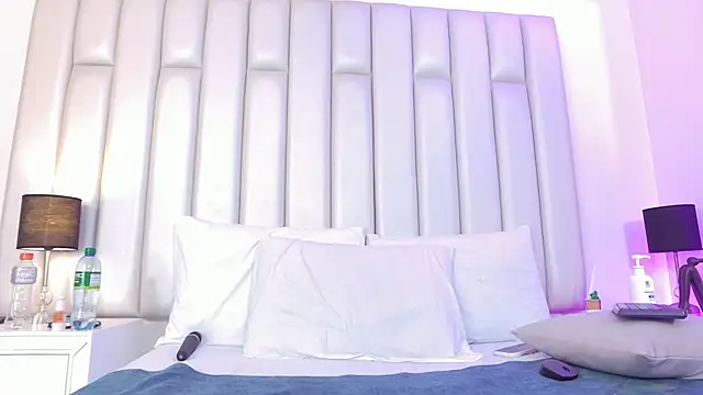 aandreaperez élő XXX-chatje
