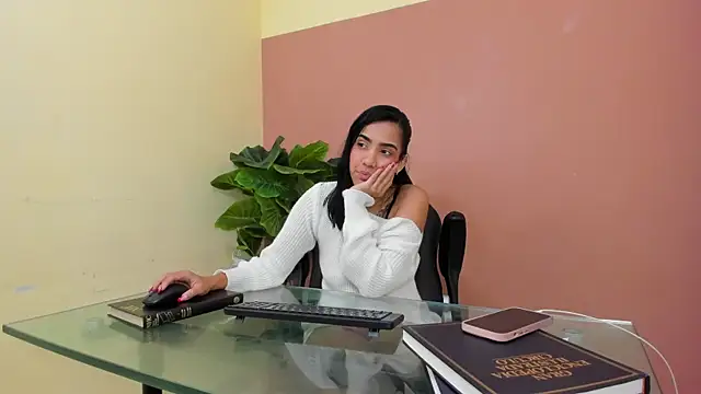 MiaKarsson Chat XXX in diretta