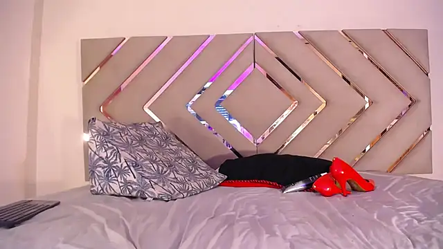Raven_foxter1 라이브 XXX 채팅