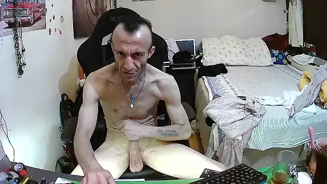 Aktorihann Adlı Modelin Canlı XXX Sohbeti