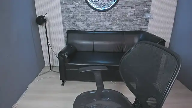 gemma_19_ élő XXX-chatje