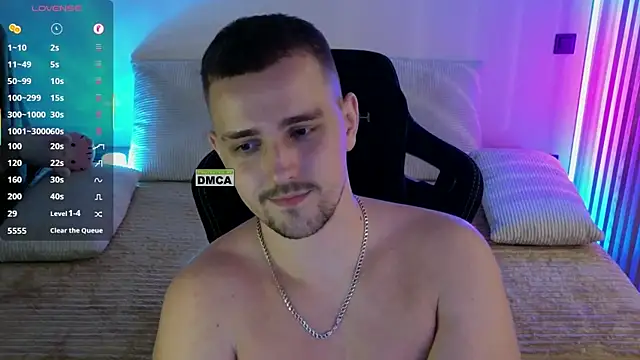 Larstar01 – Naživo XXX chat